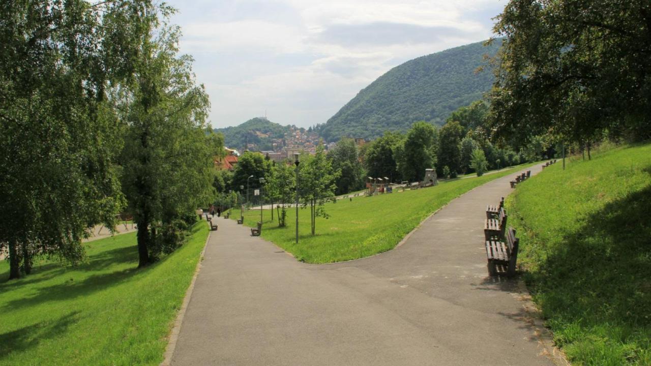Clasicel Pas Brasov Exterior photo